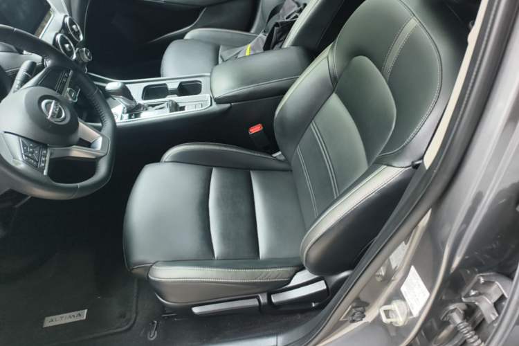 Used Nissan Sylphy 2022 1.6L XL CVT Enjoyment Edition Left Front Seat