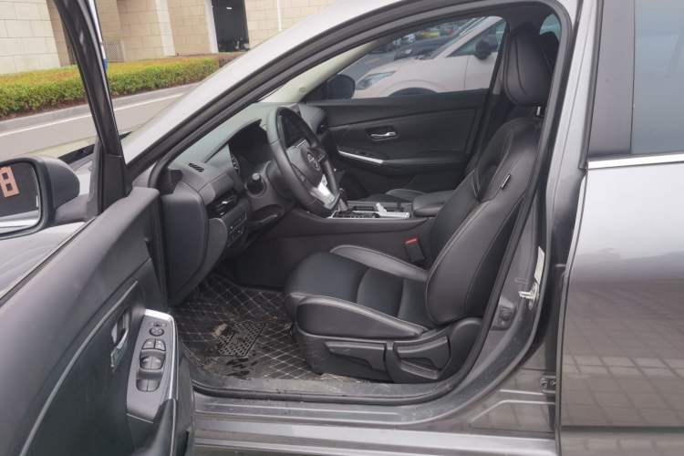 Used Nissan Sylphy 2022 1.6L XL CVT Enjoyment Edition Left Front Seat