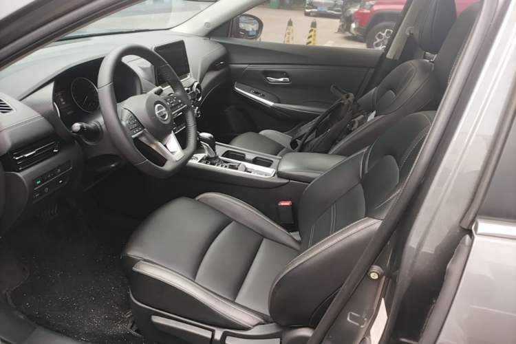 Used Nissan Sylphy 2022 1.6L XL CVT Enjoyment Edition Left Front Seat