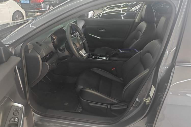 Used Nissan Sylphy 2022 1.6L XL CVT Enjoyment Edition Left Front Seat