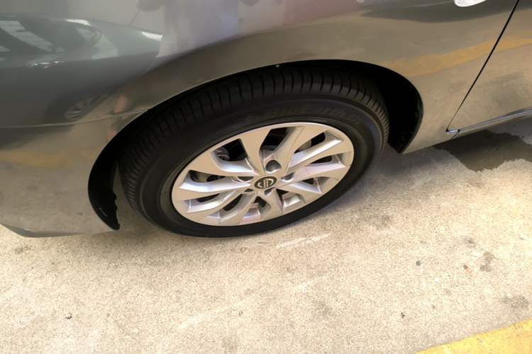 Used Nissan Sylphy 2022 Revised Version Classic 1.6XL CVT Luxury Edition Left Front Wheel Hub