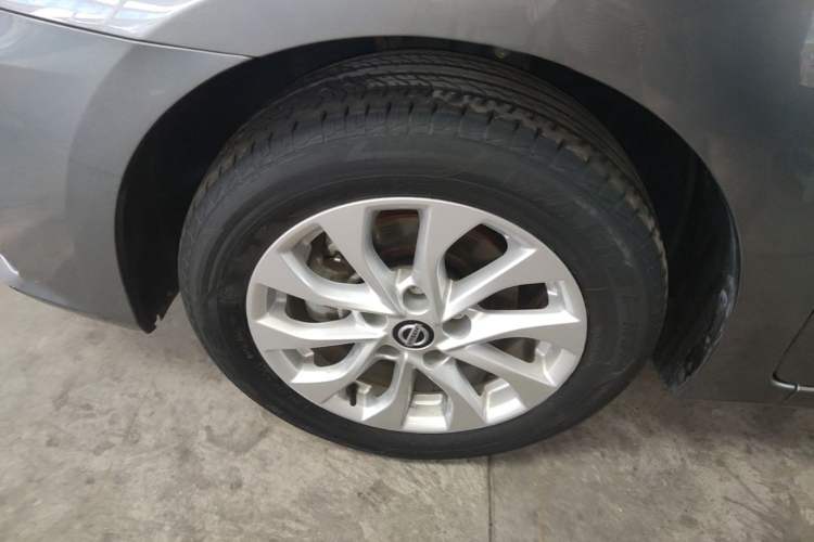 Used Nissan Sylphy 2022 Classic 1.6XL CVT Luxury Edition Left Front Wheel Hub