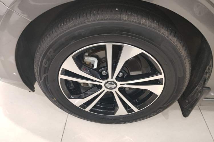 Used Nissan Sylphy 2022 1.6L XL CVT Smart Enjoyment Version Left Front Wheel Hub