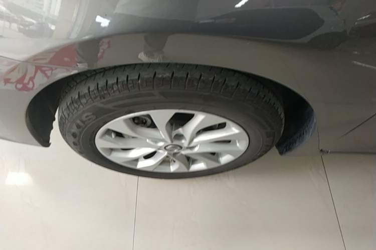 Used Nissan Sylphy 2022 Classic 1.6XE CVT Comfort Edition Left Front Wheel Hub