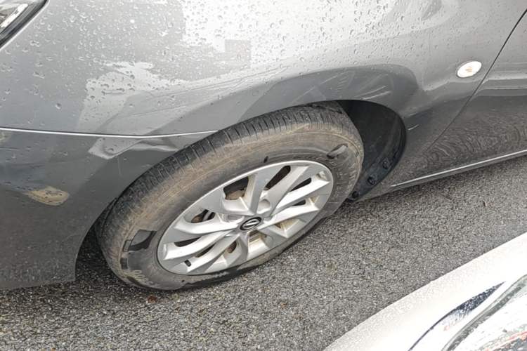 Used Nissan Sylphy 2022 Classic 1.6XE CVT Comfort Edition Left Front Wheel Hub