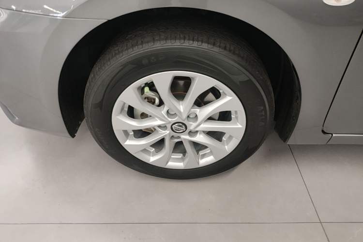 Used Nissan Sylphy 2022 Classic 1.6XE CVT Comfort Edition Left Front Wheel Hub