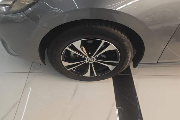 Used Nissan Sylphy 2022 1.6L XL CVT Enjoyment Edition Left Front Wheel Hub