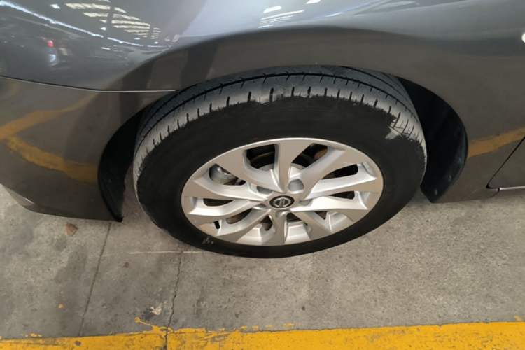 Used Nissan Sylphy 2022 Classic 1.6XE CVT Comfort Edition Left Front Wheel Hub