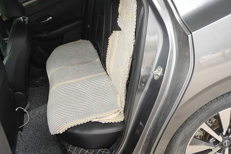 Used Nissan Sylphy 2022 Electric-Drive e-POWER Super Connect PLUS Left Rear Seat