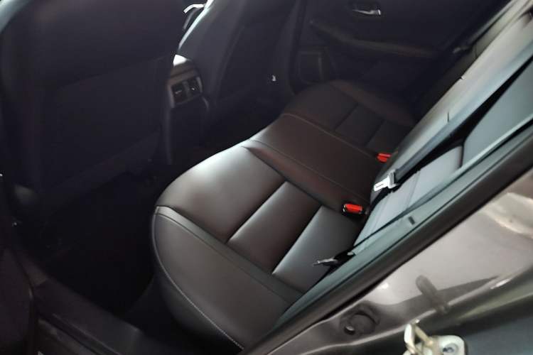 Used Nissan Sylphy 2022 1.6L XL CVT Enjoyment Edition Left Rear Seat