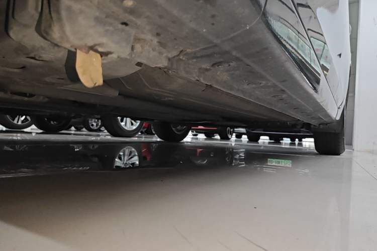 Used Nissan Sylphy 2022 Classic 1.6XE CVT Comfort Edition Left Side Sill