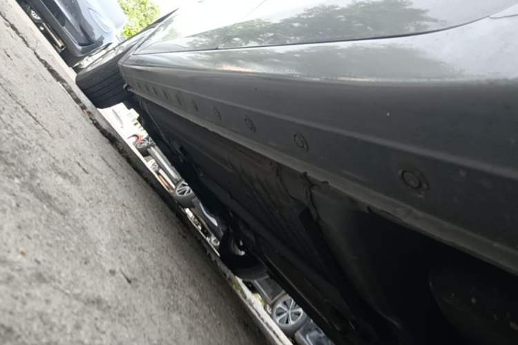 Used Nissan Sylphy 2022 Classic 1.6XE CVT Comfort Edition Left Side Sill