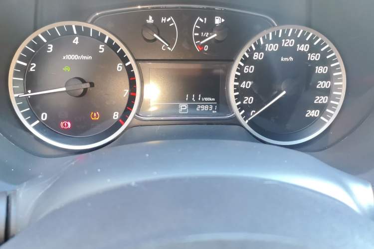 Used Nissan Sylphy 2022 Classic 1.6XL CVT Luxury Edition Odometer Close Up