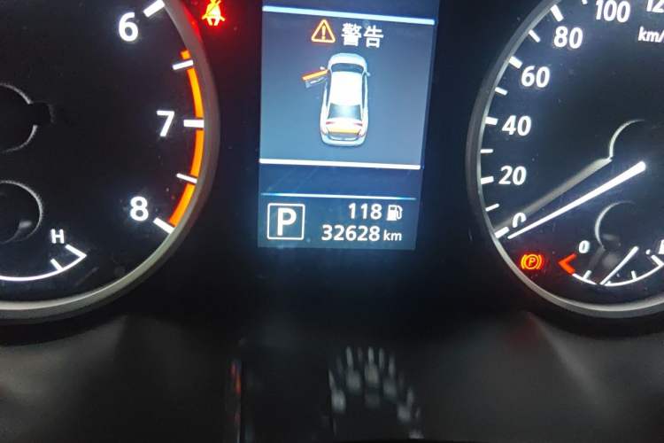 Used Nissan Sylphy 2022 1.6L XL CVT Enjoyment Edition Odometer Close Up