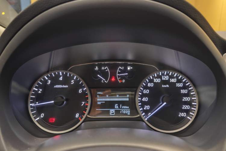 Used Nissan Sylphy 2022 Classic 1.6XE CVT Comfort Edition Odometer Close Up