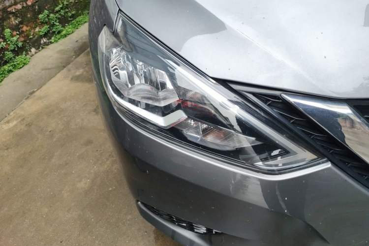 Used Nissan Sylphy 2022 Classic 1.6XE CVT Comfort Edition Right Front Headlight