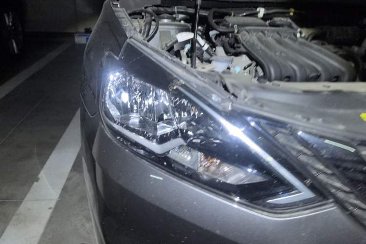 Used Nissan Sylphy 2022 Classic 1.6XE CVT Comfort Edition Right Front Headlight