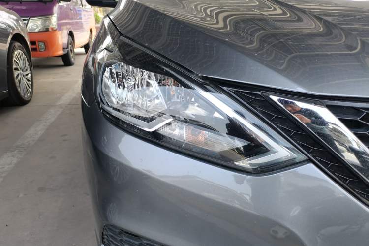 Used Nissan Sylphy 2022 Classic 1.6XE CVT Comfort Edition Right Front Headlight