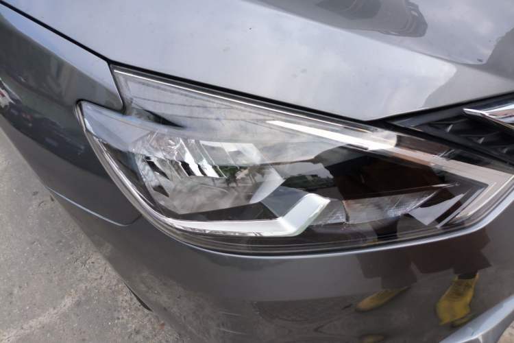 Used Nissan Sylphy 2022 Classic 1.6XE CVT Comfort Edition Right Front Headlight