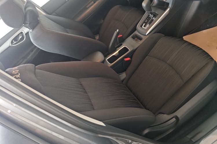 Used Nissan Sylphy 2022 Classic 1.6XE CVT Comfort Edition Right Front Seat