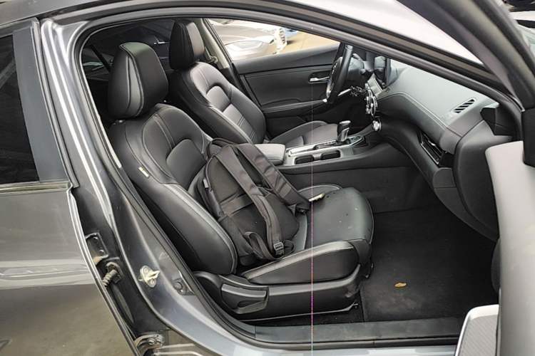 Used Nissan Sylphy 2022 1.6L XL CVT Enjoyment Edition Right Front Seat