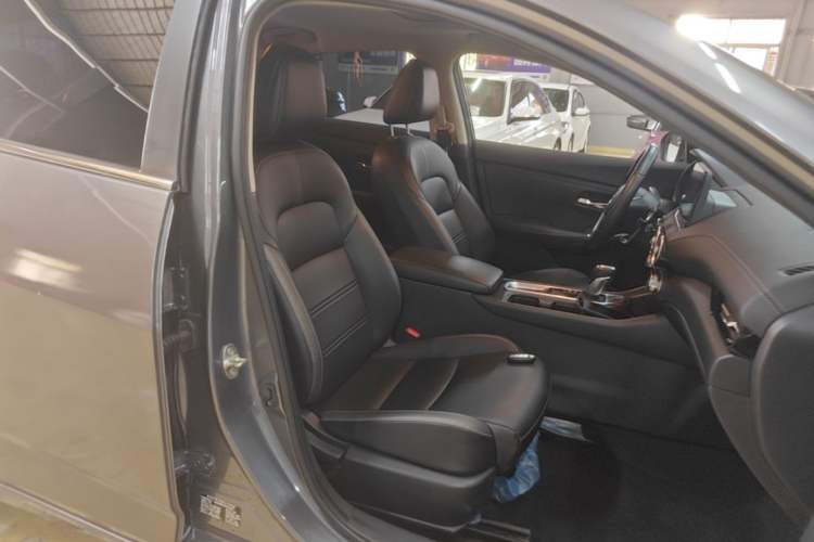 Used Nissan Sylphy 2022 1.6L XL CVT Enjoyment Edition Right Front Seat