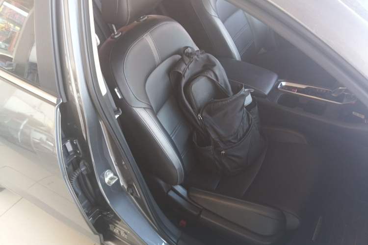 Used Nissan Sylphy 2022 1.6L XL CVT Enjoyment Edition Right Front Seat