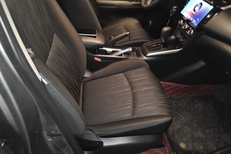 Used Nissan Sylphy 2022 Classic 1.6XE CVT Comfort Edition Right Front Seat