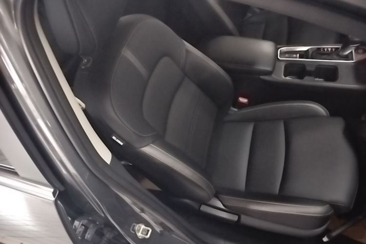 Used Nissan Sylphy 2022 1.6L XL CVT Enjoyment Edition Right Front Seat