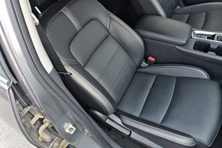 Used Nissan Sylphy 2022 1.6L XL CVT Enjoyment Edition Right Front Seat