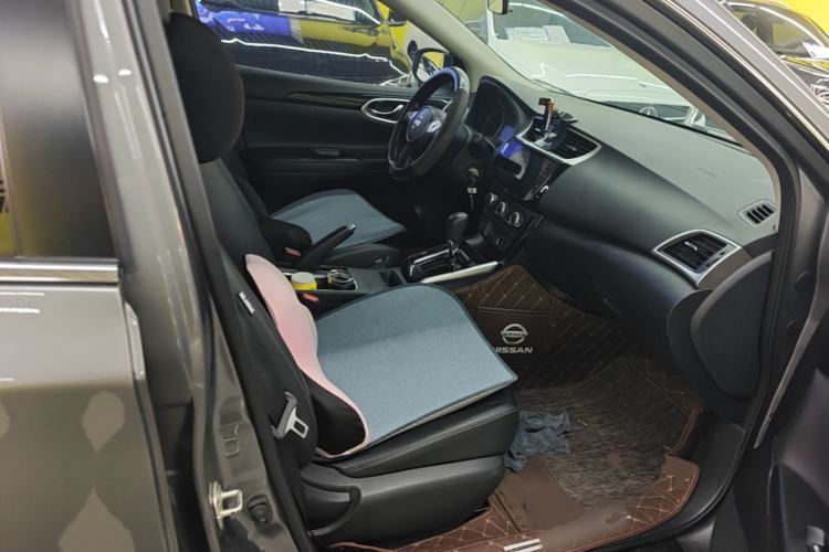 Used Nissan Sylphy 2022 Classic 1.6XL CVT Luxury Edition Right Front Seat