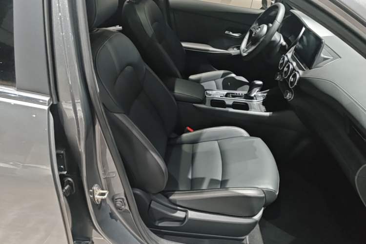 Used Nissan Sylphy 2022 1.6L XL CVT Enjoyment Edition Right Front Seat