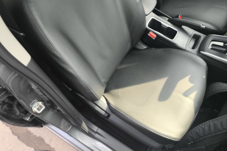 Used Nissan Sylphy 2022 Classic 1.6XE CVT Comfort Edition Right Front Seat