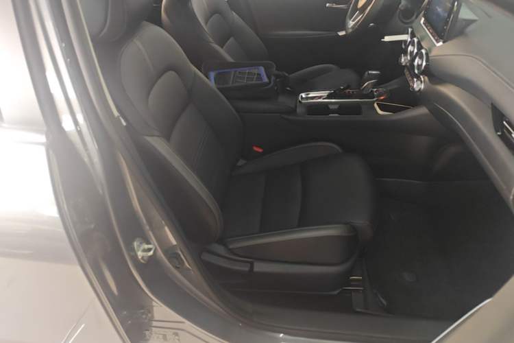 Used Nissan Sylphy 2022 1.6L XL CVT Enjoyment Edition Right Front Seat