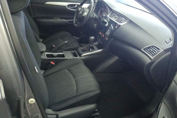 Used Nissan Sylphy 2022 Classic 1.6XE CVT Comfort Edition Right Front Seat
