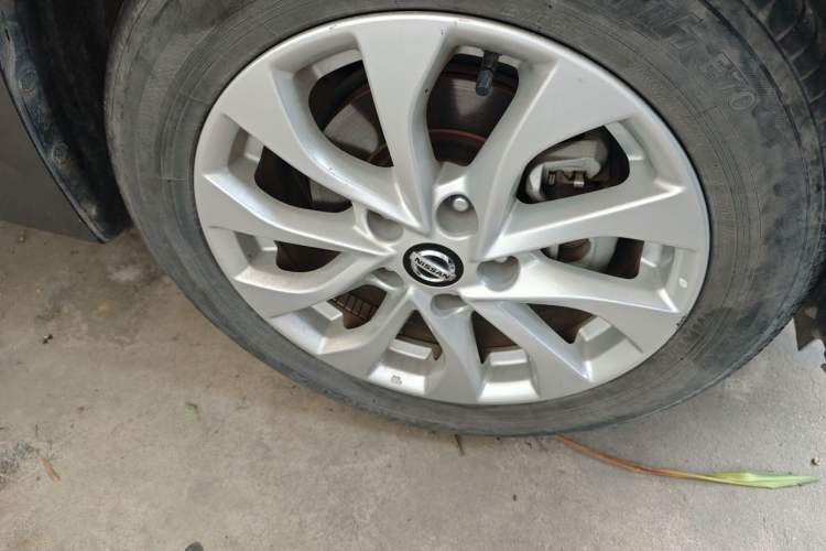Used Nissan Sylphy 2022 Classic 1.6XE CVT Comfort Edition Right Front Wheel Hub
