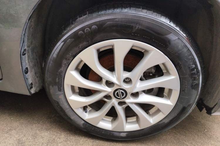 Used Nissan Sylphy 2022 Classic 1.6XE CVT Comfort Edition Right Front Wheel Hub