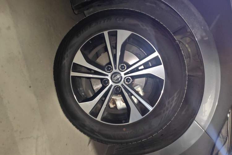 Used Nissan Sylphy 2022 1.6L XL CVT Enjoyment Edition Right Front Wheel Hub