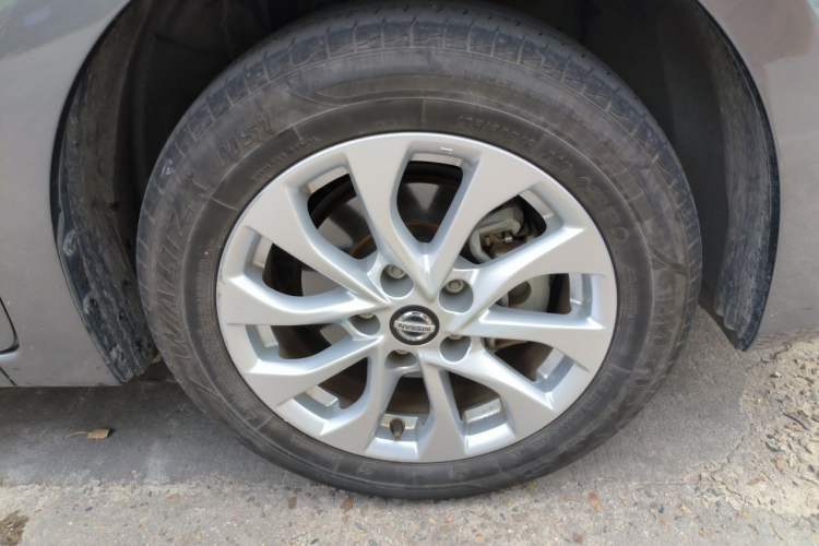 Used Nissan Sylphy 2022 Classic 1.6XE CVT Comfort Edition Right Front Wheel Hub