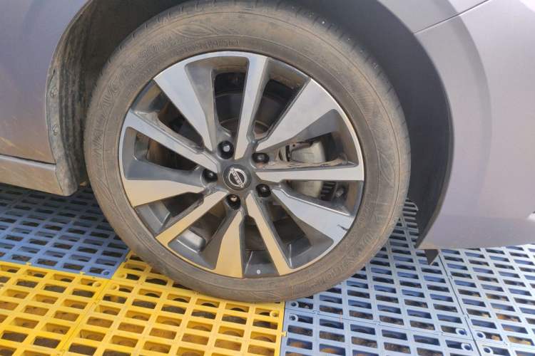 Used Nissan Sylphy 2022 Electric-Drive e-POWER Super Connect PLUS Right Front Wheel Hub