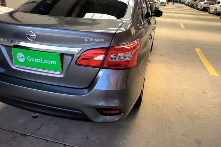 Used Nissan Sylphy 2022 Revised Version Classic 1.6XL CVT Luxury Edition Right Rear Taillight