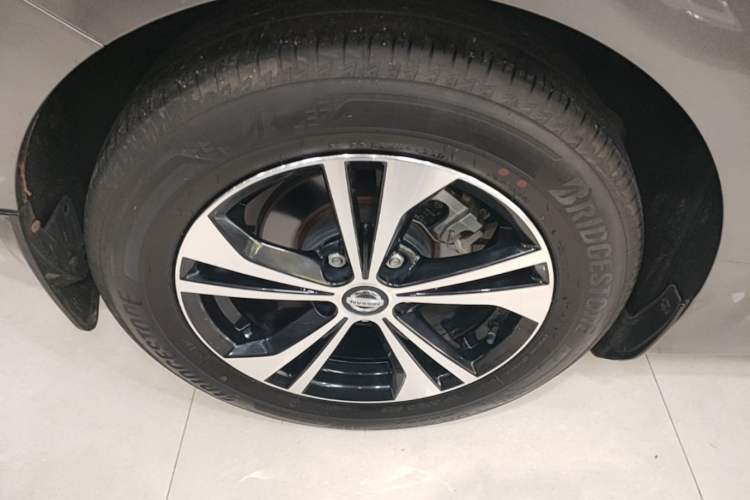Used Nissan Sylphy 2022 1.6L XL CVT Smart Enjoyment Version Right Rear Wheel Hub