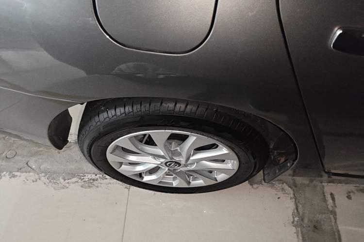 Used Nissan Sylphy 2022 Classic 1.6XE CVT Comfort Edition Right Rear Wheel Hub