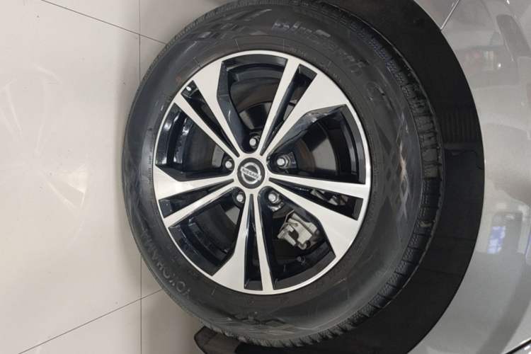Used Nissan Sylphy 2022 1.6L XL CVT Enjoyment Edition Right Rear Wheel Hub