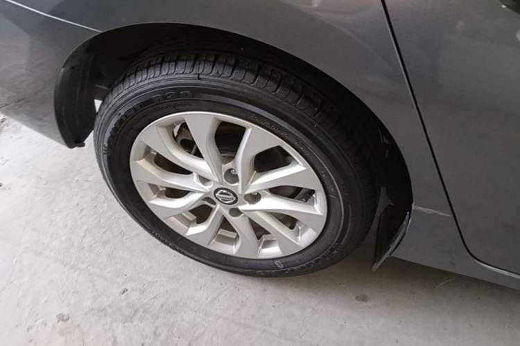 Used Nissan Sylphy 2022 Classic 1.6XL CVT Luxury Edition Right Rear Wheel Hub