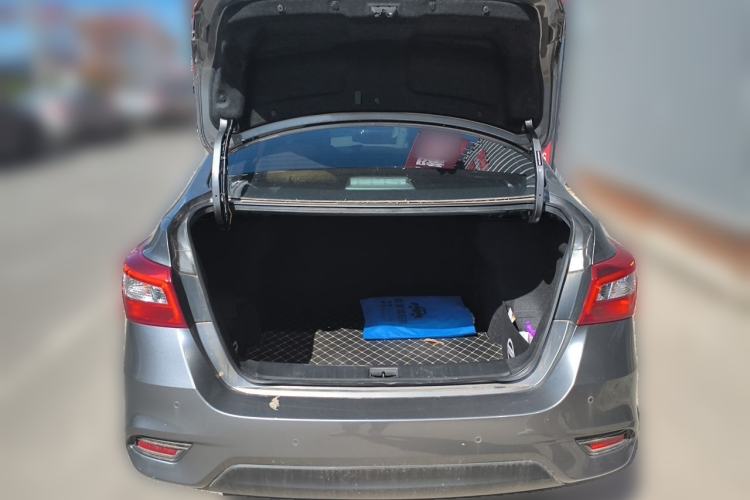 Used Nissan Sylphy 2022 Classic 1.6XE CVT Comfort Edition Trunk