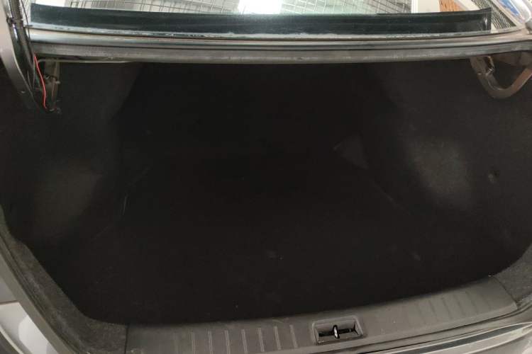 Used Nissan Sylphy 2022 Classic 1.6XE CVT Comfort Edition Trunk