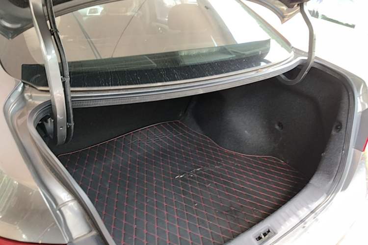 Used Nissan Sylphy 2022 Classic 1.6XE CVT Comfort Edition Trunk