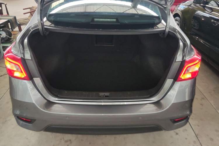 Used Nissan Sylphy 2022 Classic 1.6XL CVT Luxury Edition Trunk