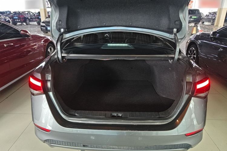 Used Nissan Sylphy 2022 1.6L XL CVT Enjoyment Edition Trunk